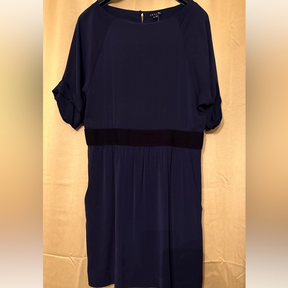 THEORY Silk Navy Dress sz medium or 8 $375 - Picture 2 of 12